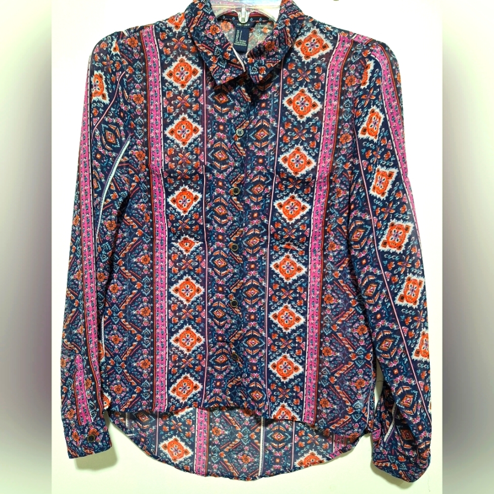 FOREVER 21 BOHEMIAN PATTERNED LONG SLEEVE SHEER BLOUSE.